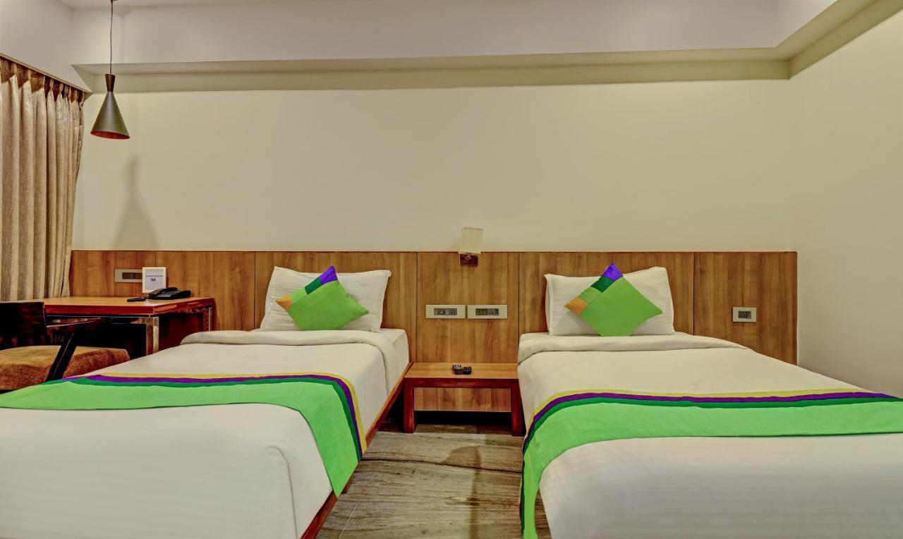 Treebo Seaesta Rk Beach Визакхапатнам Екстериор снимка