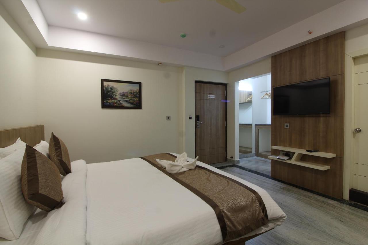 Treebo Seaesta Rk Beach Визакхапатнам Екстериор снимка