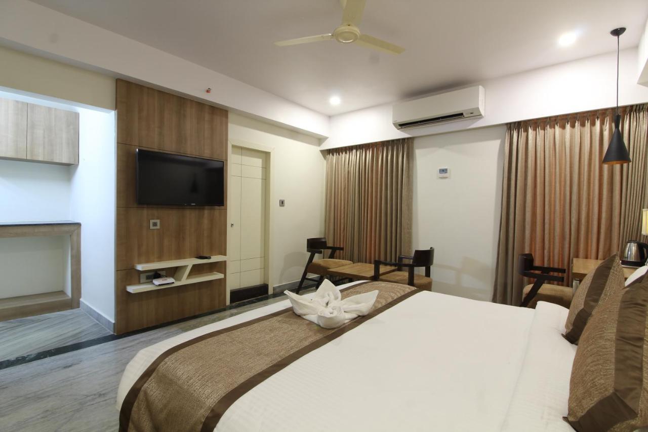 Treebo Seaesta Rk Beach Визакхапатнам Екстериор снимка